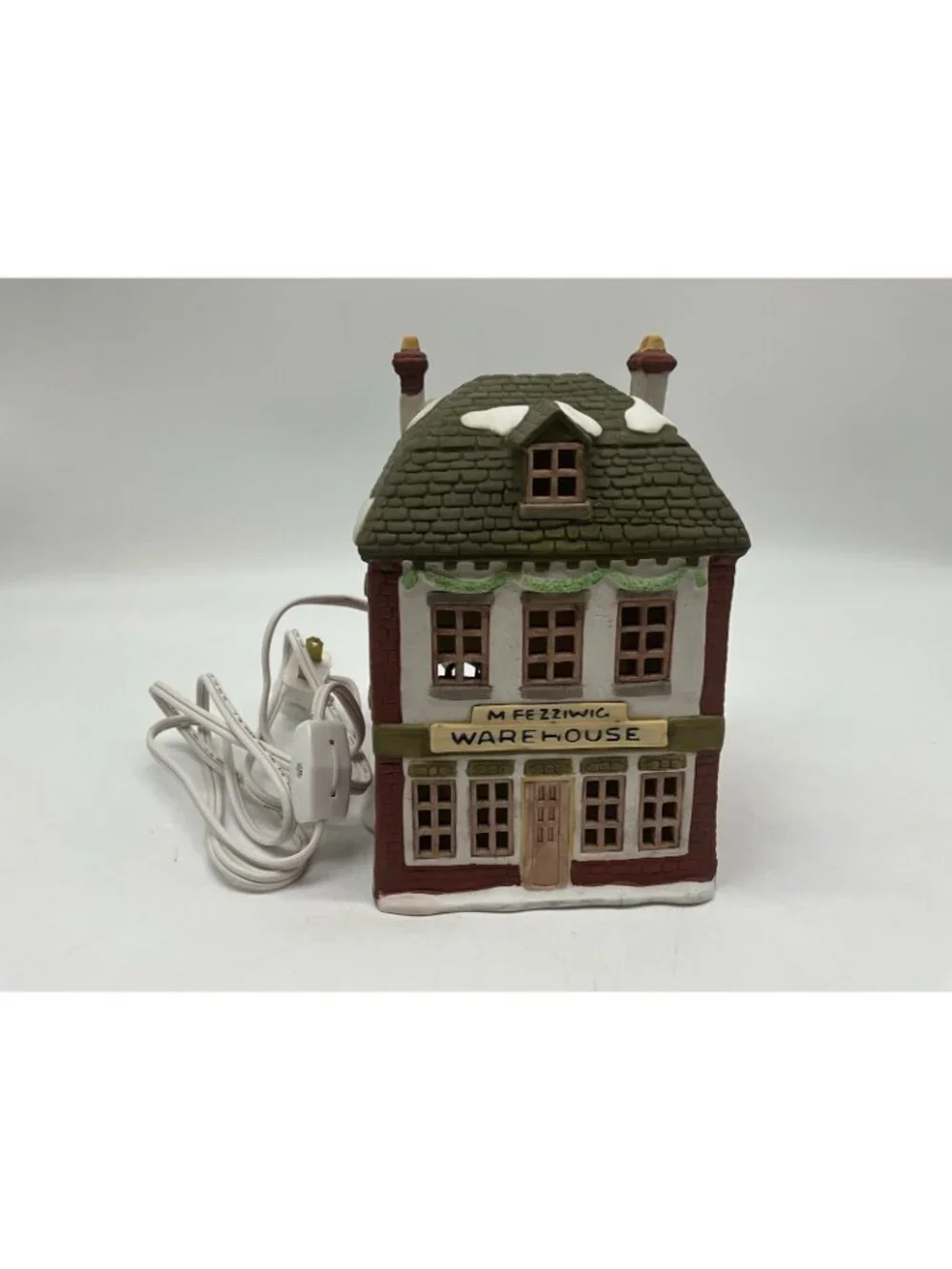 Dept. 56 Dickens' Village Series Fezziwig's Warehouse Christmas Decor Village